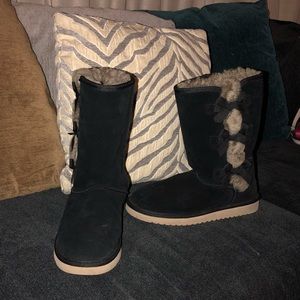 UGG Shoes - Koolaburra by Ugg Boots UGG Shoes - Koolaburra by Ugg Boots
